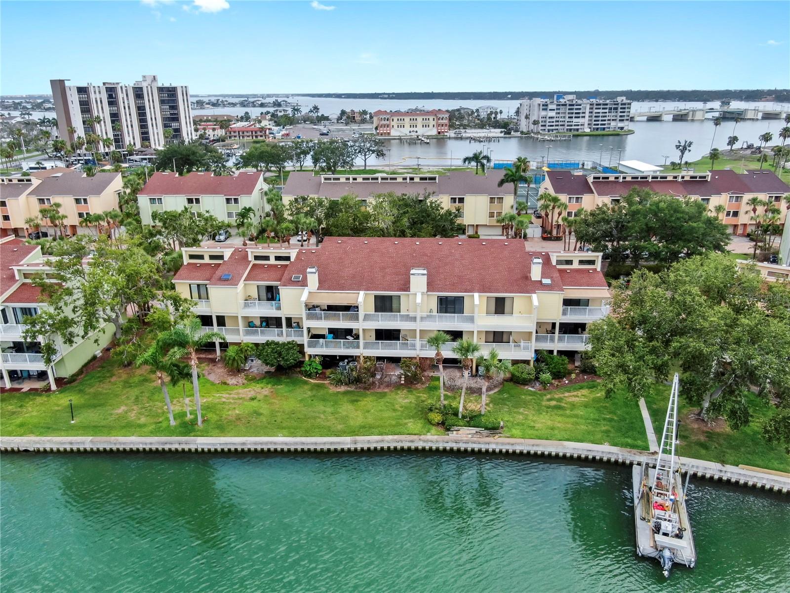Image 96 of 100 For 459 Haven Point Drive