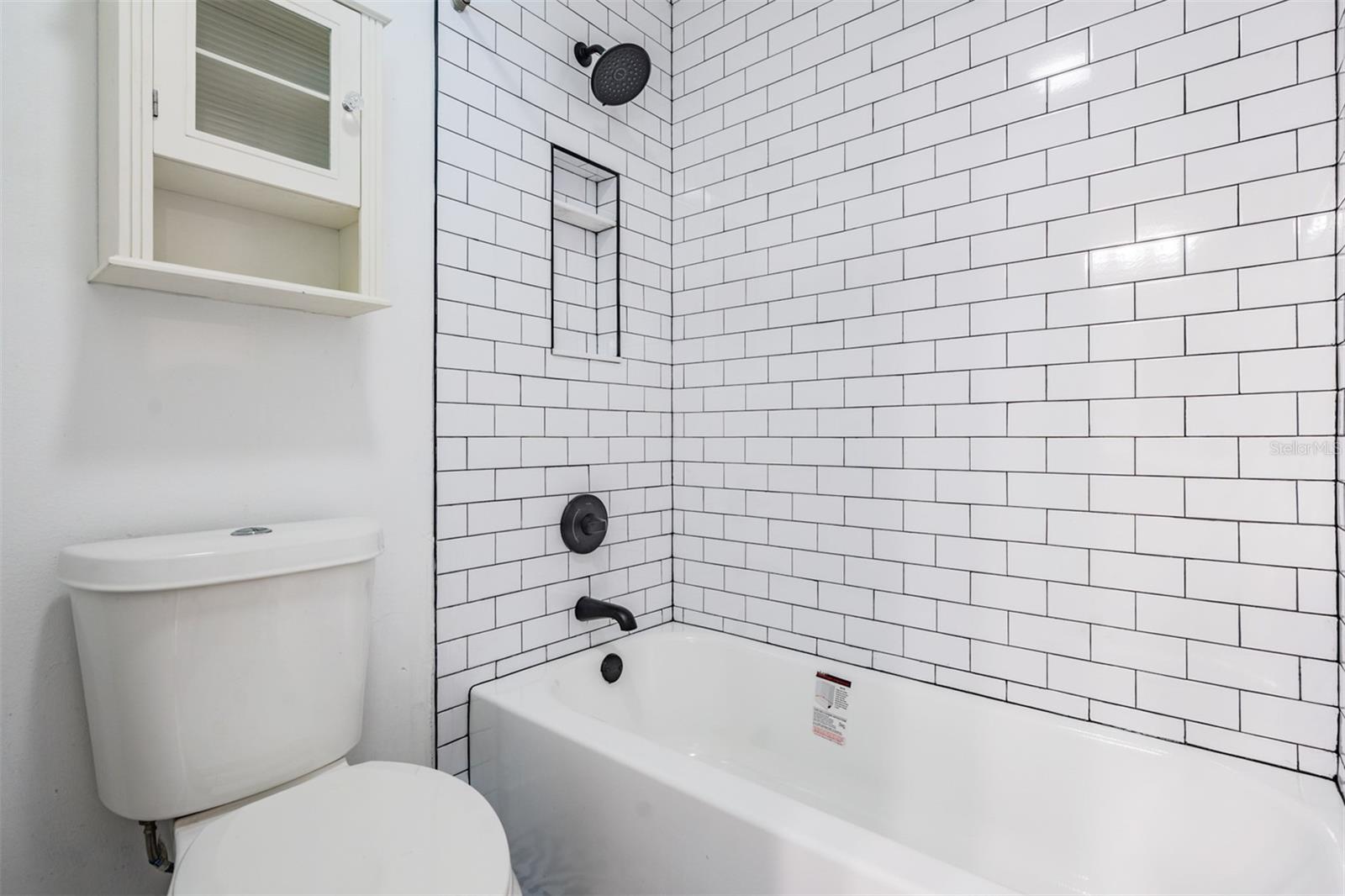 Listing photo id 22 for 103 Davis Boulevard B