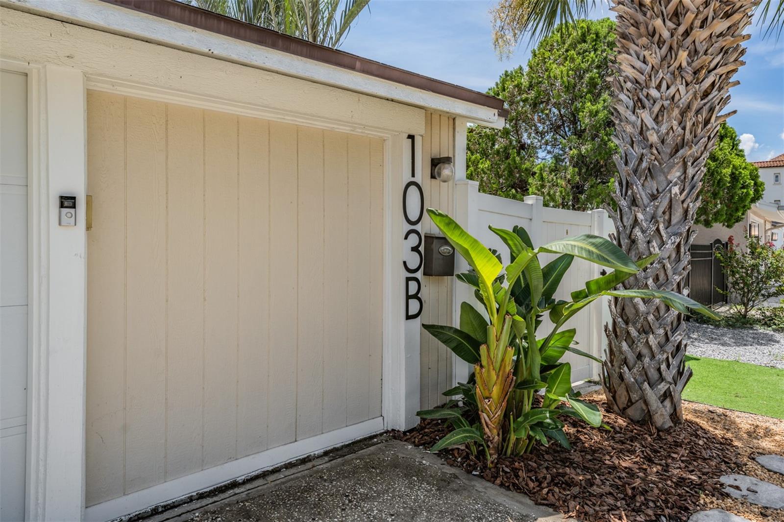 Listing photo id 25 for 103 Davis Boulevard B