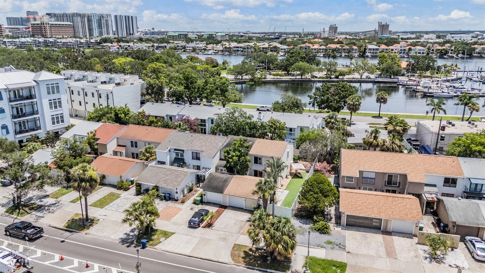 Listing photo id 34 for 103 Davis Boulevard B