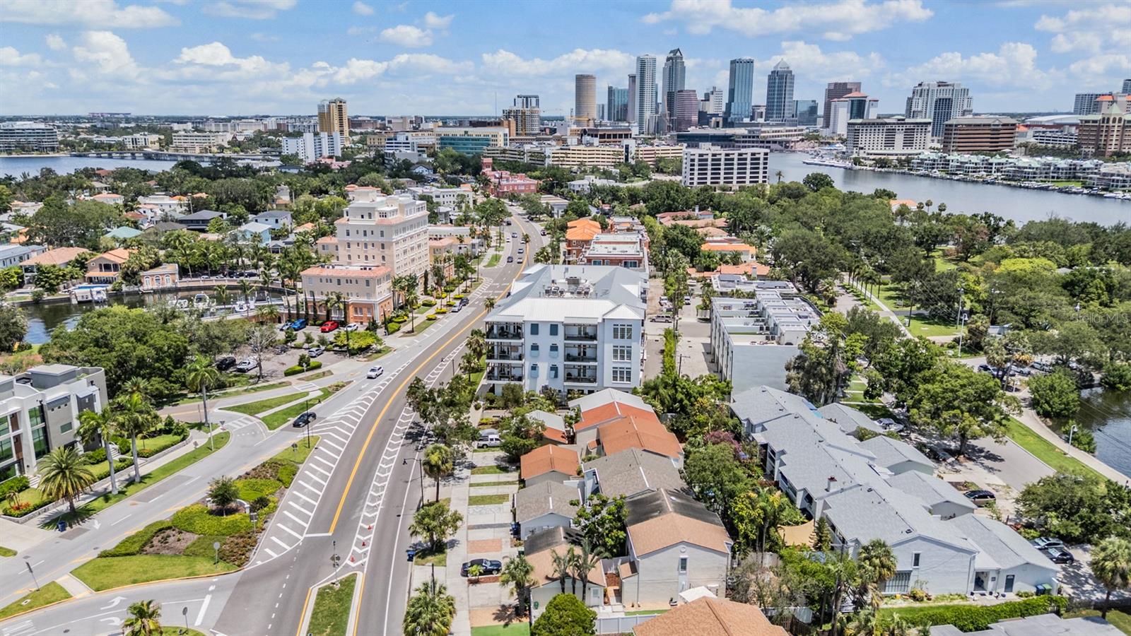 Listing photo id 38 for 103 Davis Boulevard B