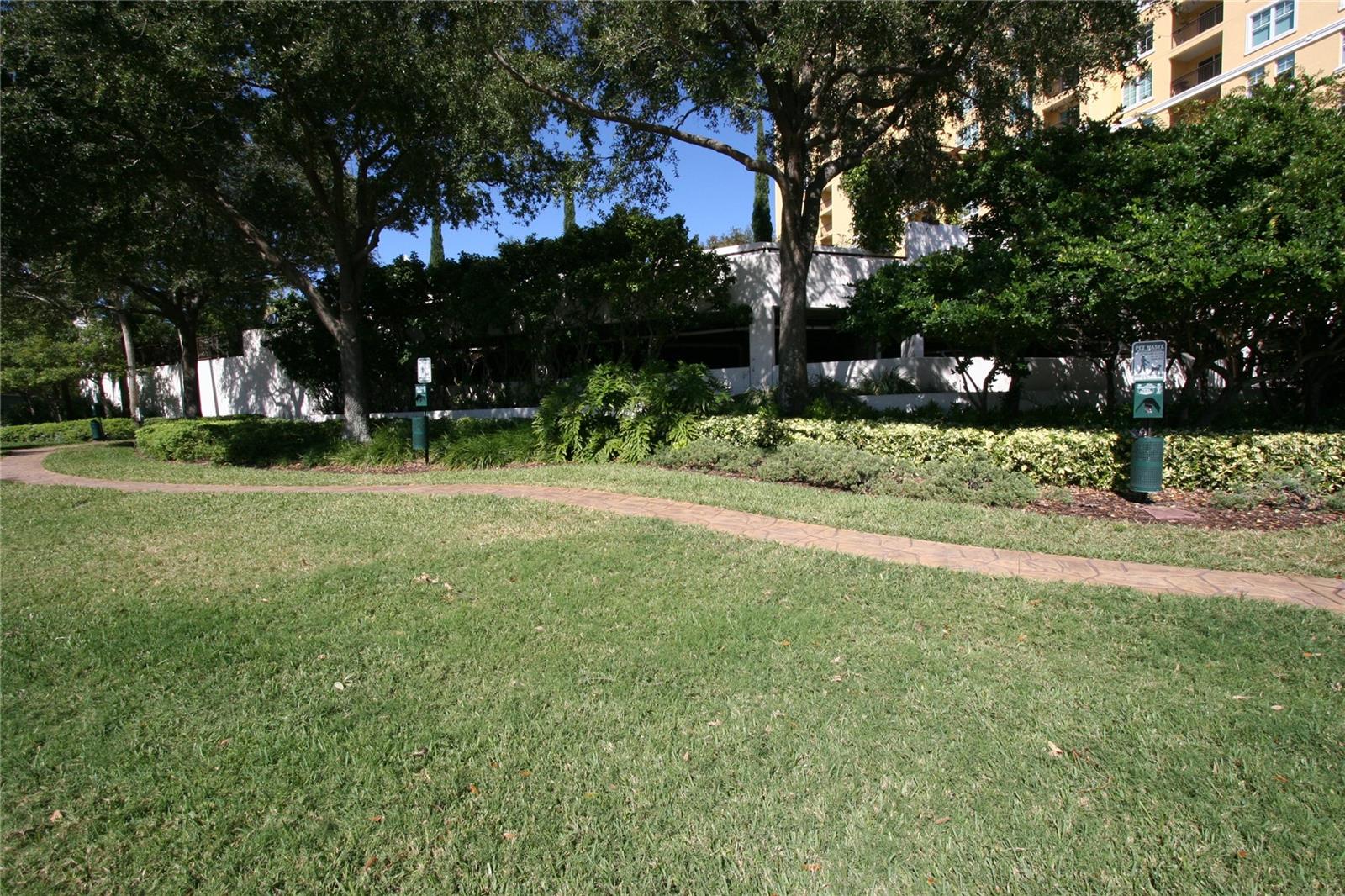 Image 30 of 31 For 345 Bayshore Boulevard P2