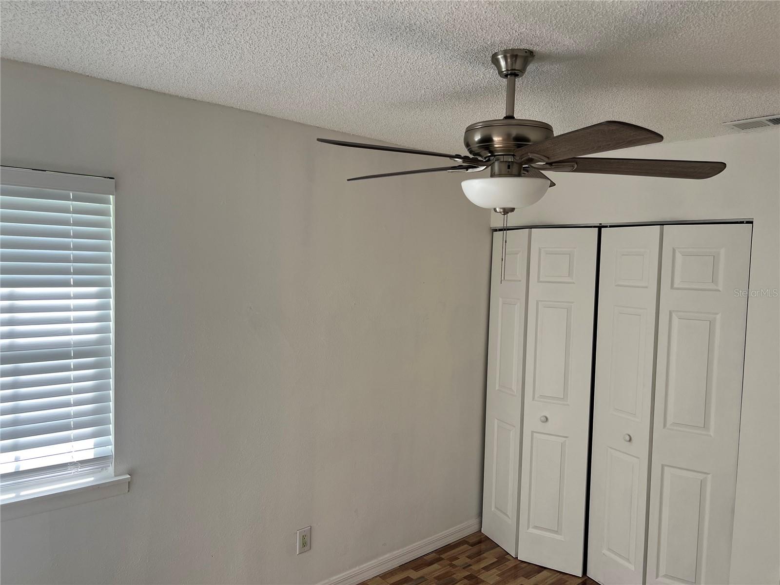 Image 7 of 11 For 3366 Cloverplace Drive