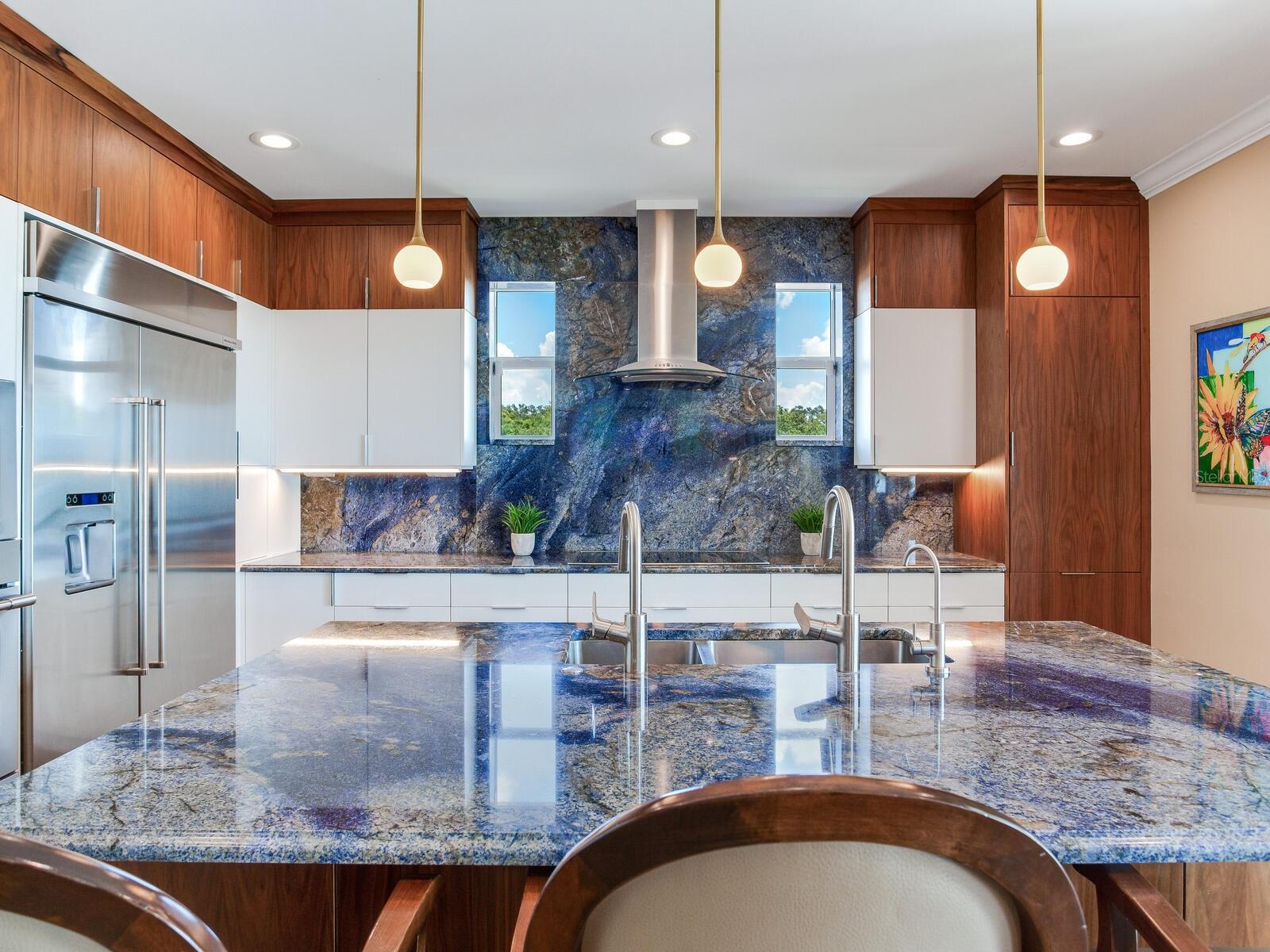 Image 15 of 70 For 8 Sunset Bay Drive