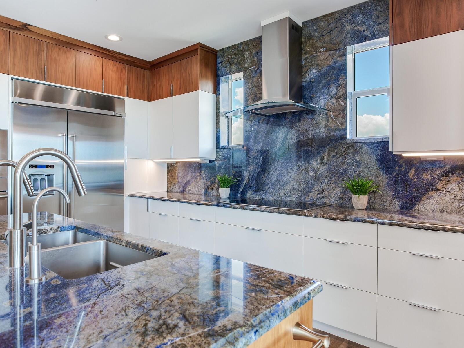 Image 16 of 70 For 8 Sunset Bay Drive