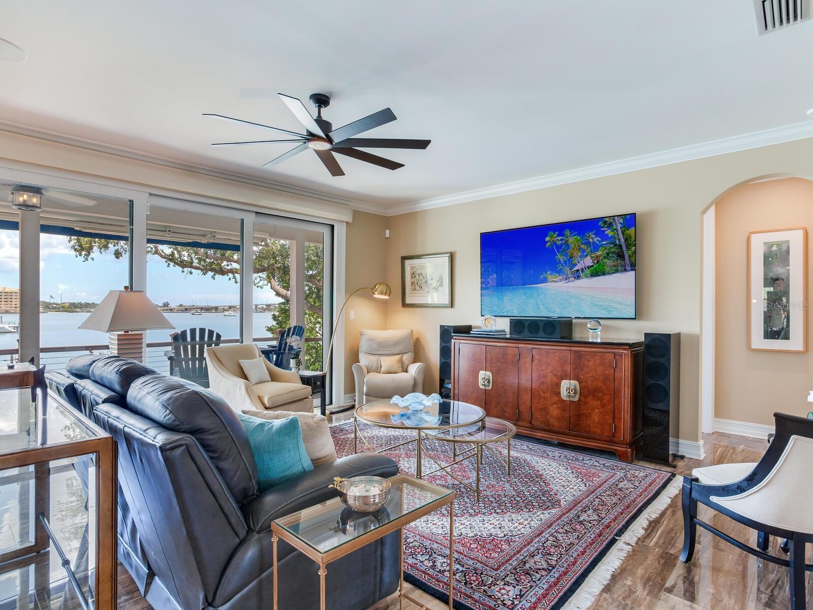 Image 6 of 70 For 8 Sunset Bay Drive