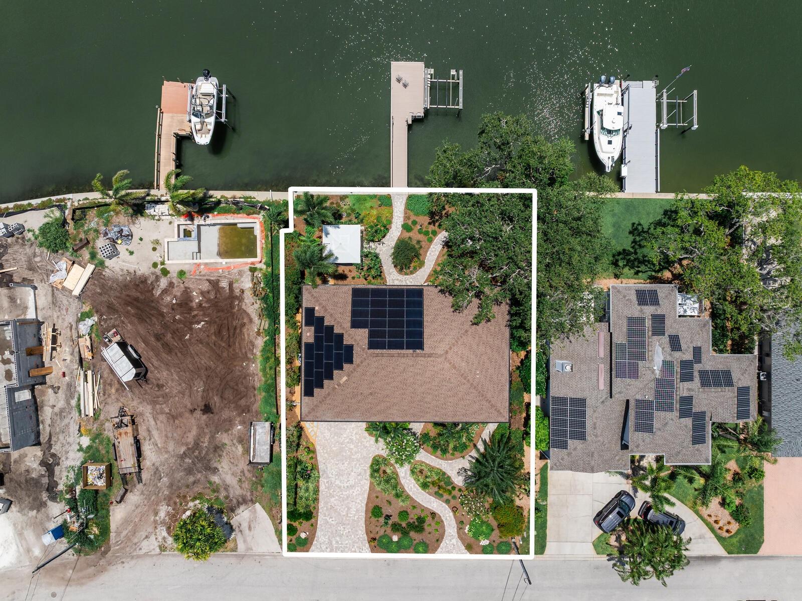 Image 62 of 70 For 8 Sunset Bay Drive
