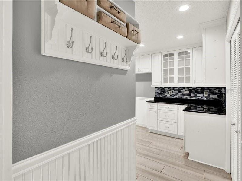 Image 34 of 49 For 15717 Jericho Drive