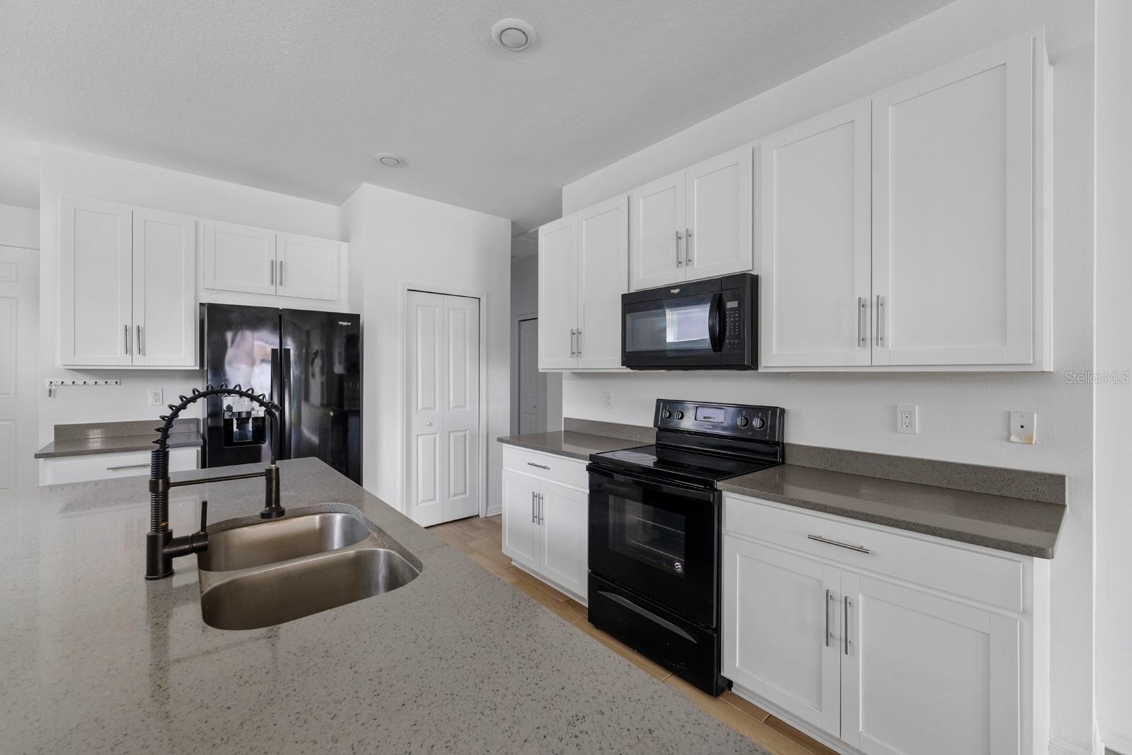Image 10 of 22 For 11824 Brighton Knoll Loop