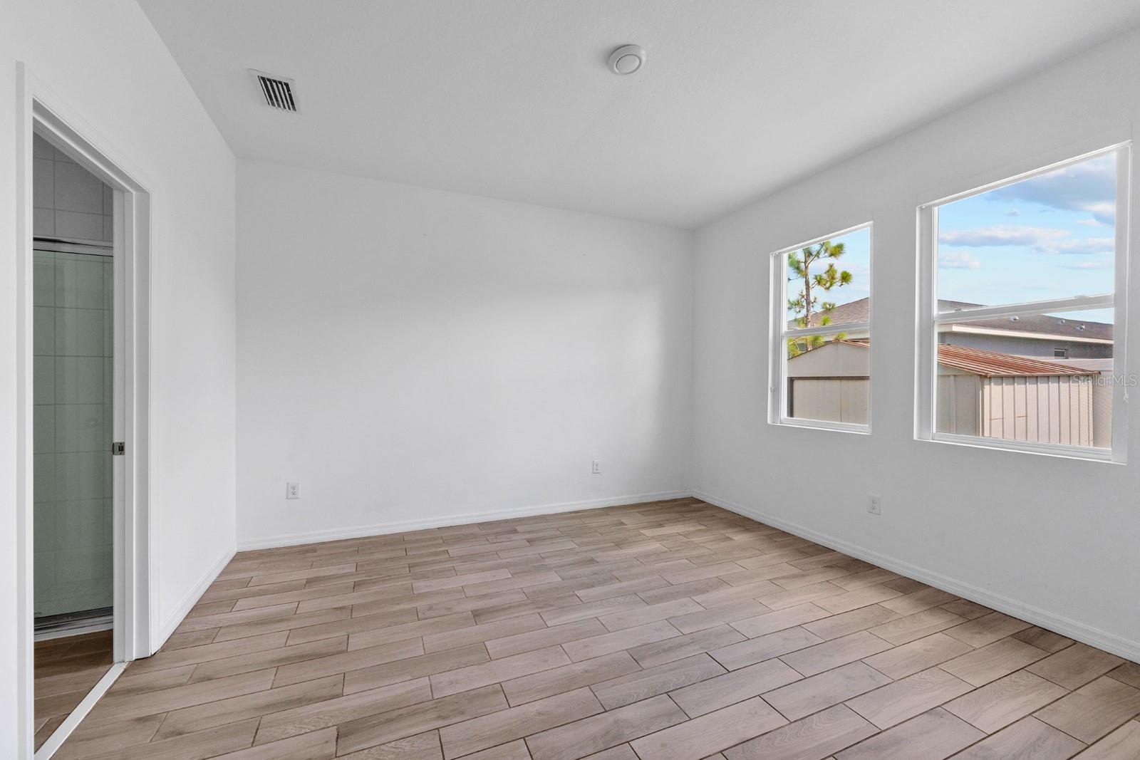 Image 17 of 22 For 11824 Brighton Knoll Loop
