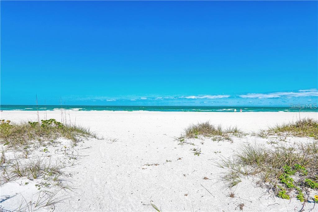 Image 30 of 34 For 1400 Gulf Boulevard 201