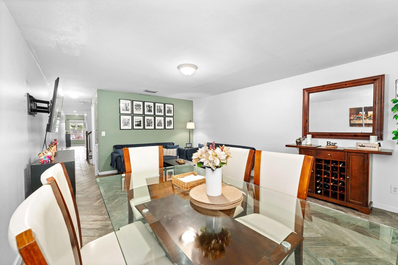 Image 11 of 33 For 10947 Brickside Court