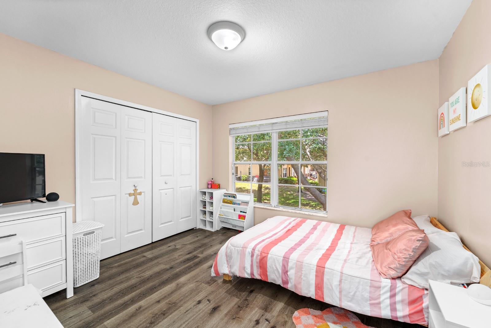 Image 15 of 33 For 10947 Brickside Court