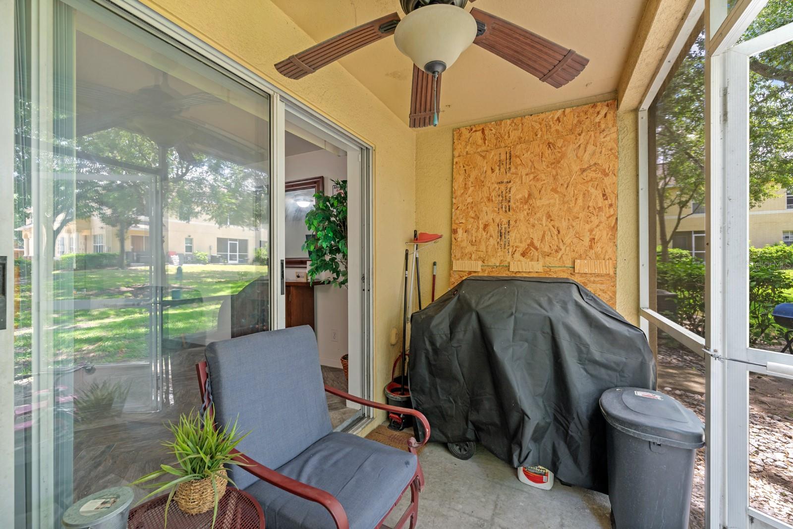 Image 21 of 33 For 10947 Brickside Court