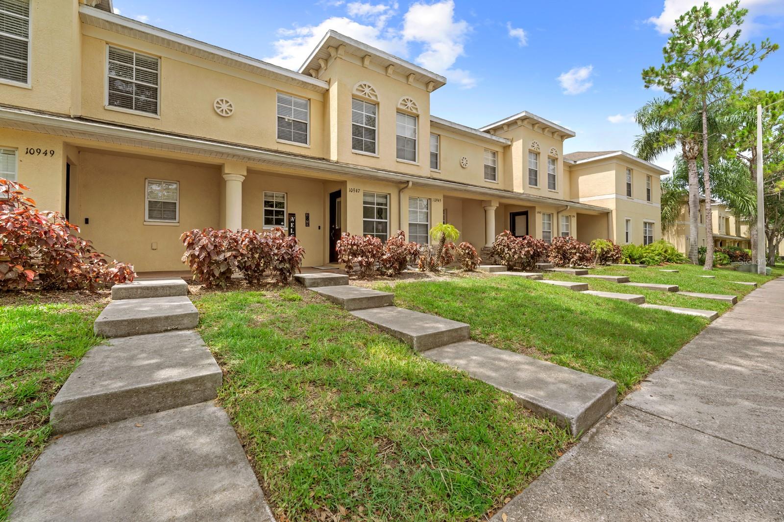 Image 3 of 33 For 10947 Brickside Court