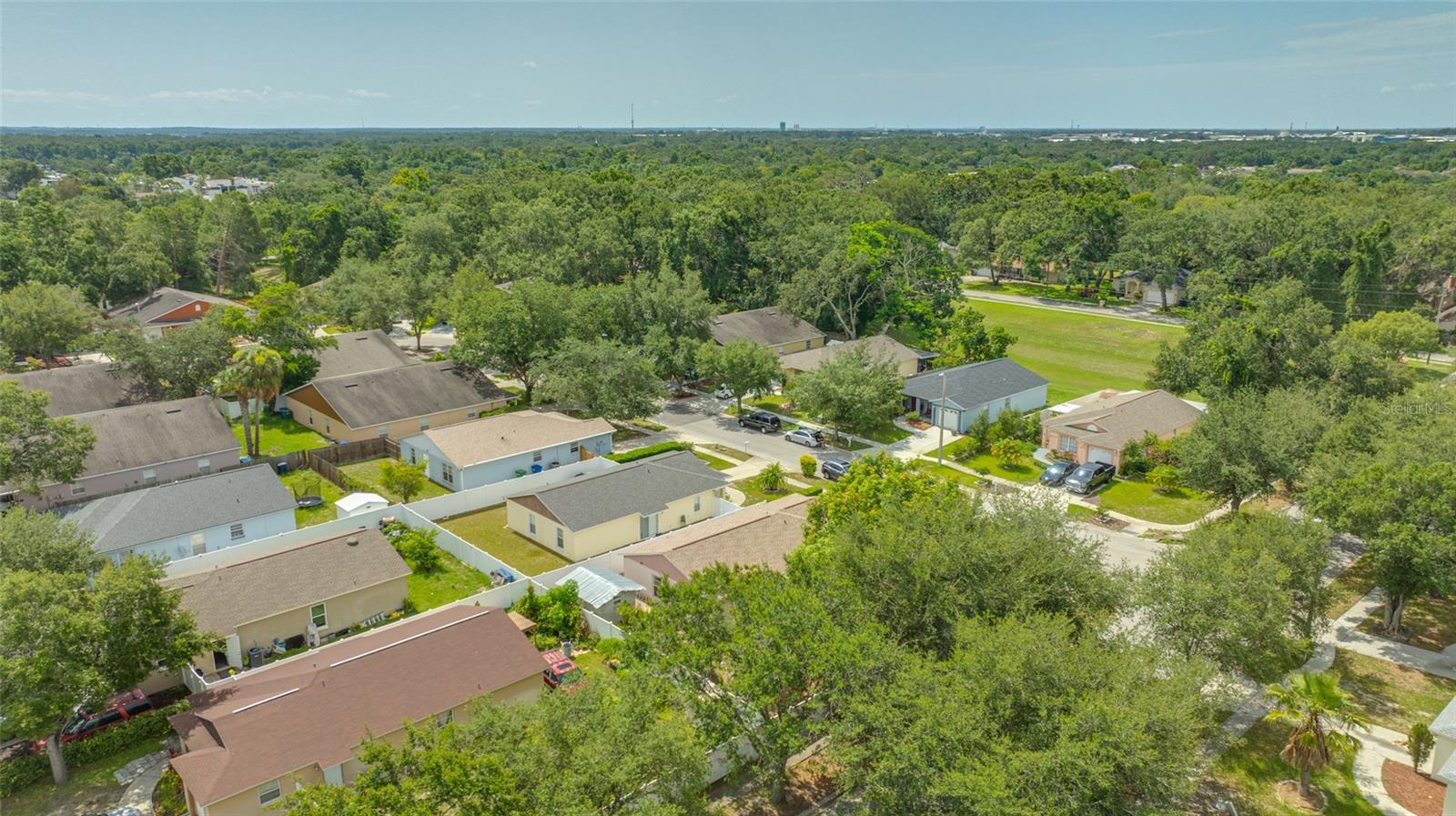 Image 40 of 49 For 8502 Hyaleah Road