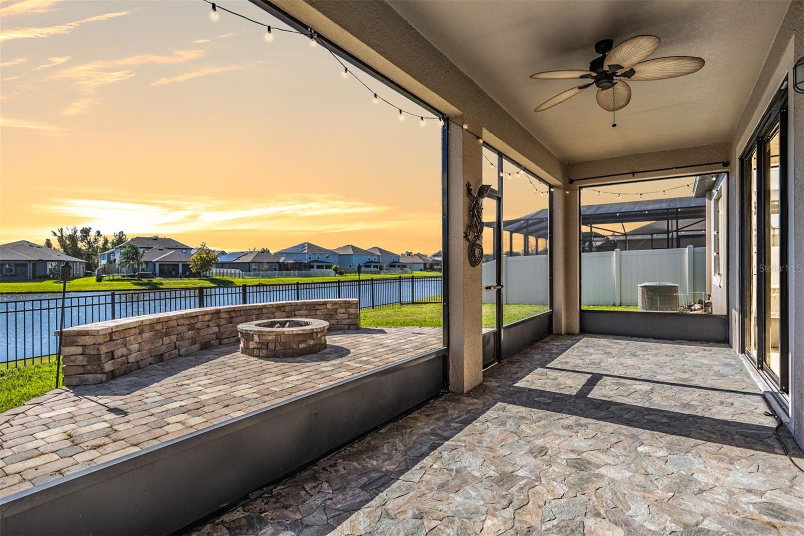 Image 2 of 79 For 30980 Parrot Reef Court
