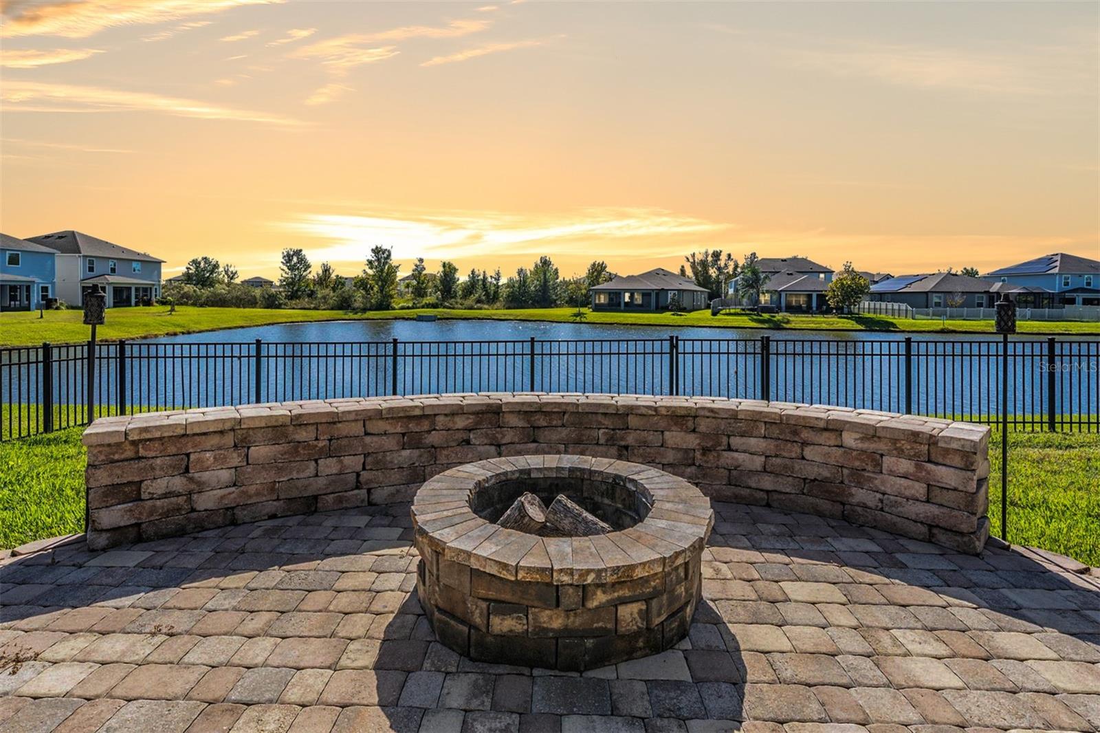 Image 5 of 79 For 30980 Parrot Reef Court