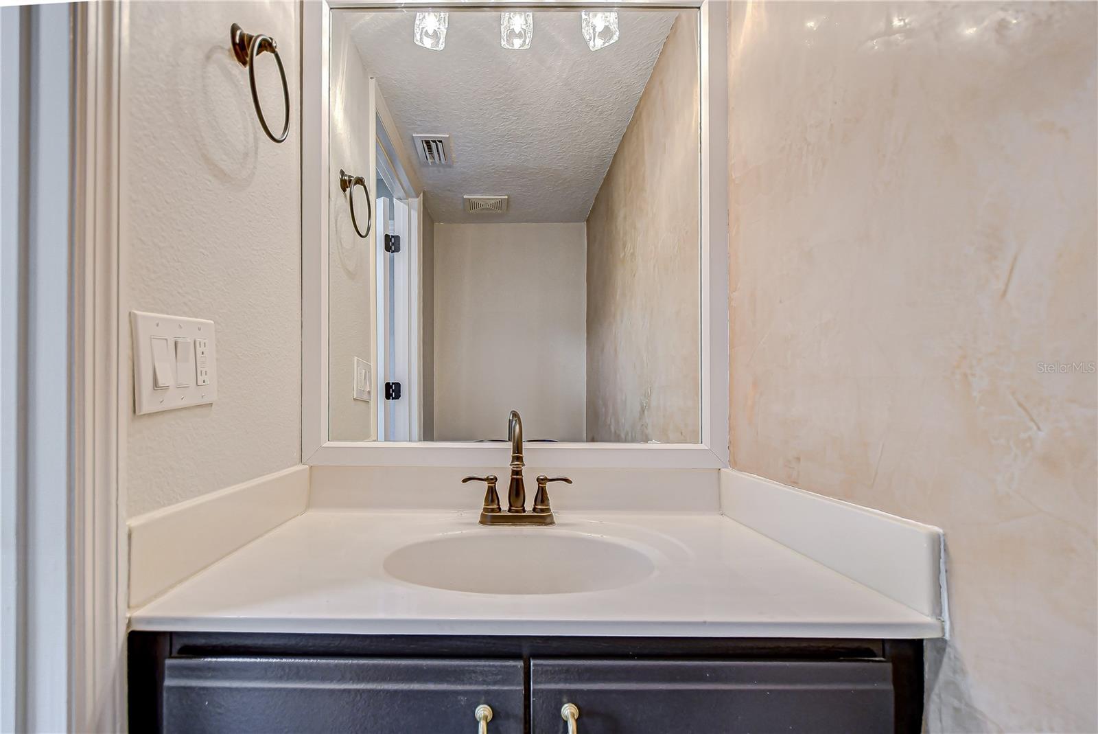 Image 15 of 68 For 12928 Kings Lake Drive