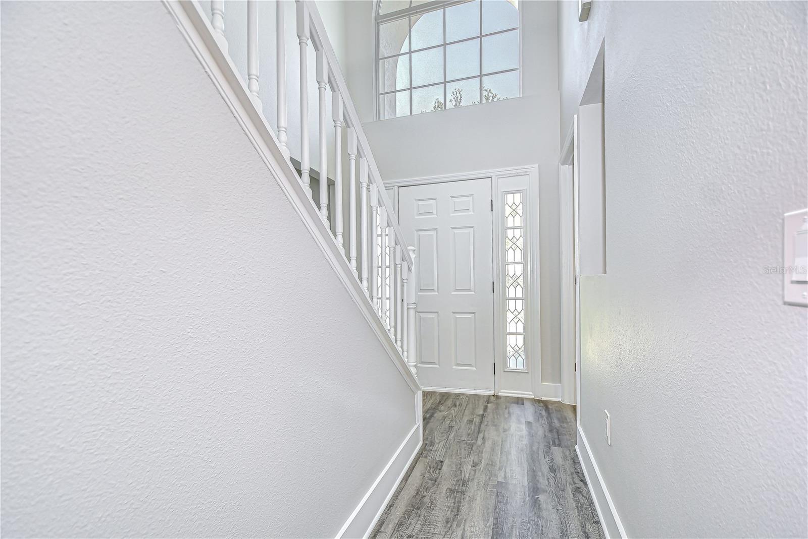 Image 16 of 68 For 12928 Kings Lake Drive