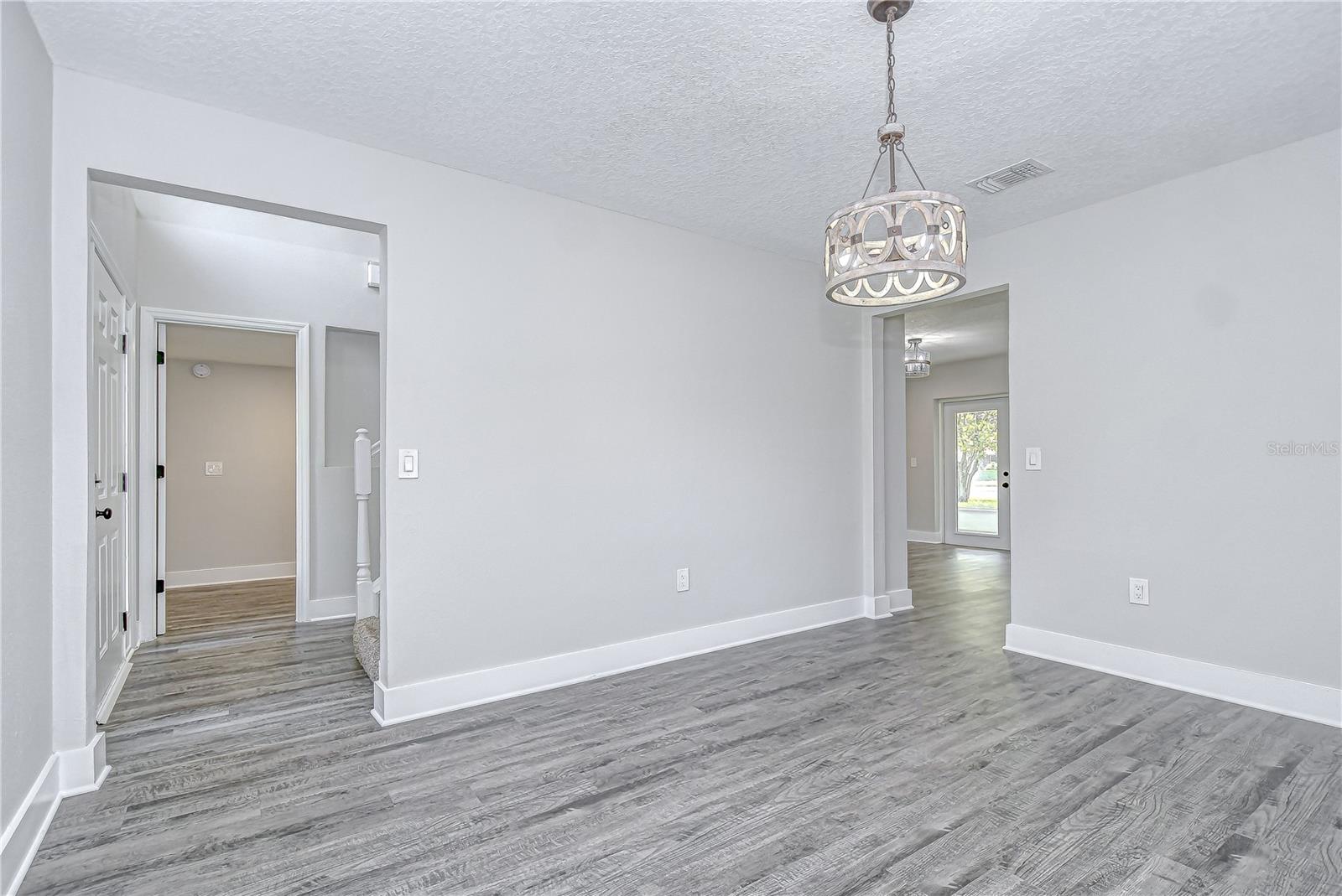 Image 3 of 68 For 12928 Kings Lake Drive