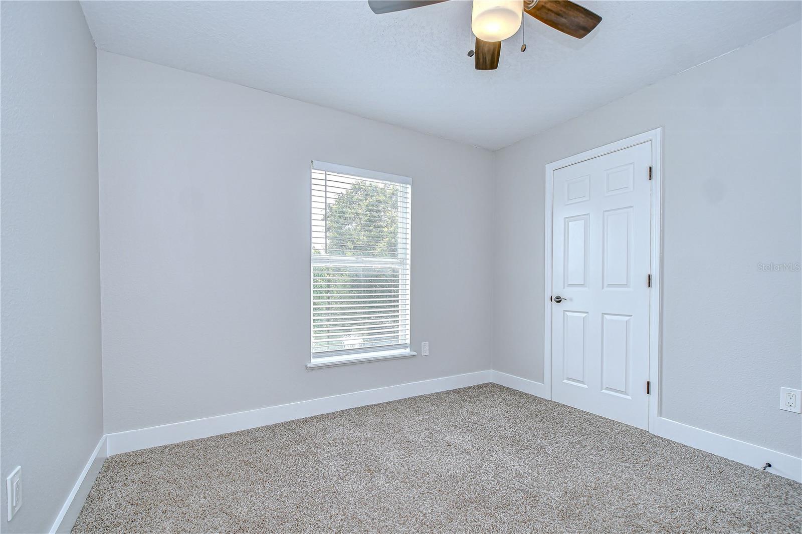 Image 35 of 68 For 12928 Kings Lake Drive