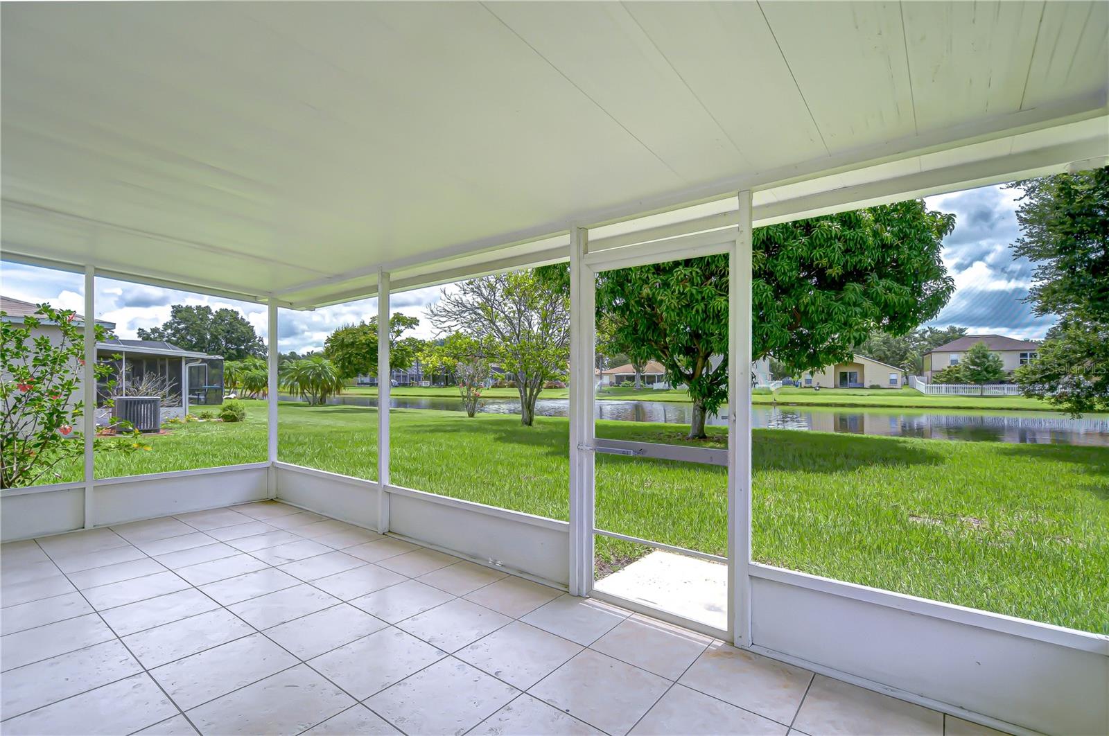 Image 41 of 68 For 12928 Kings Lake Drive