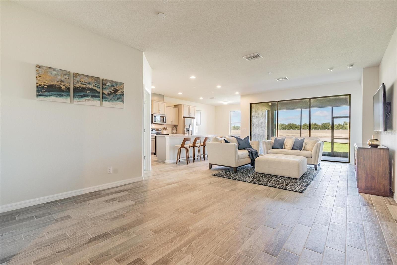 Image 21 of 75 For 8202 Olive Brook Drive