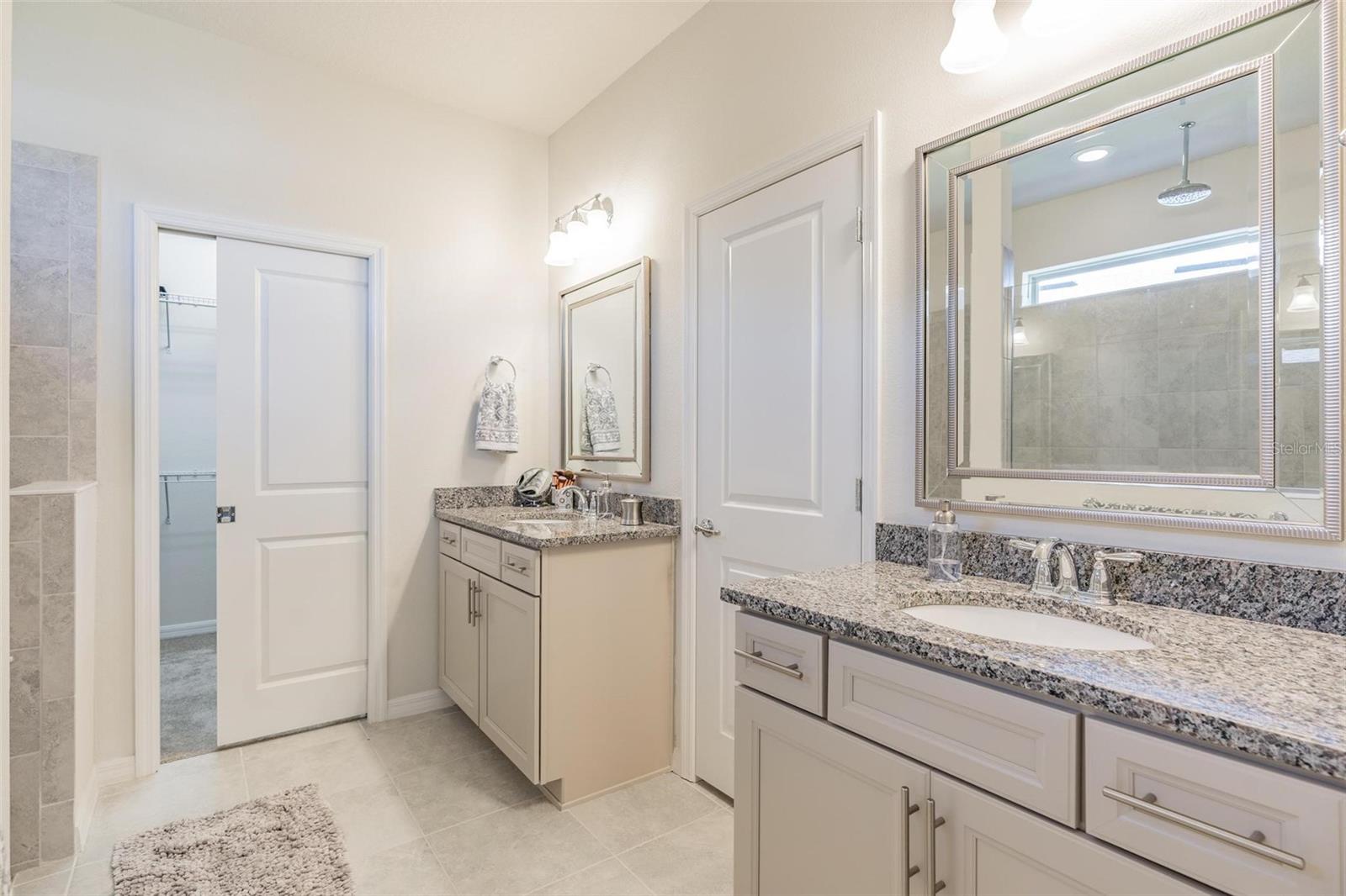 Image 39 of 75 For 8202 Olive Brook Drive