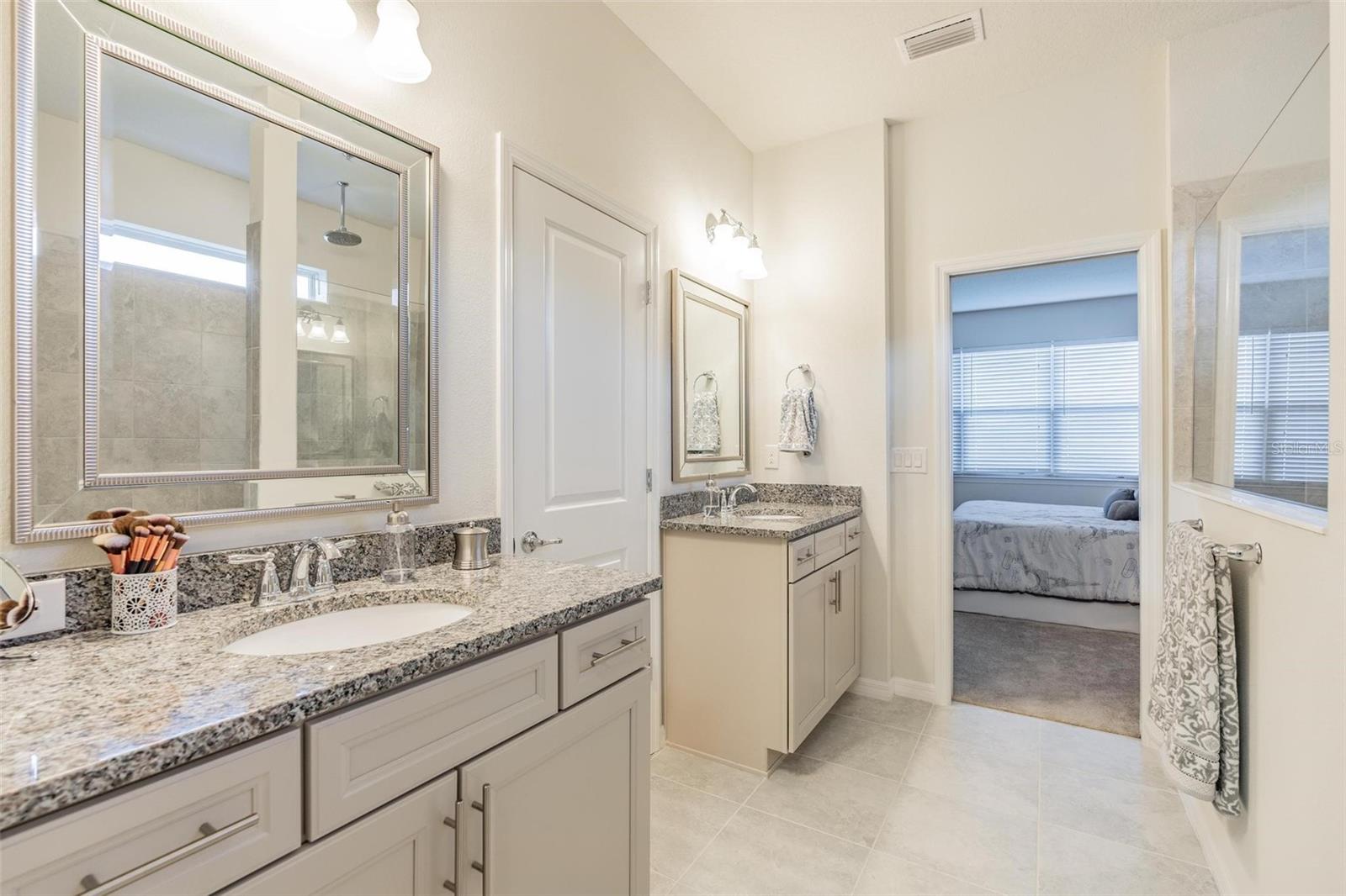 Image 40 of 75 For 8202 Olive Brook Drive