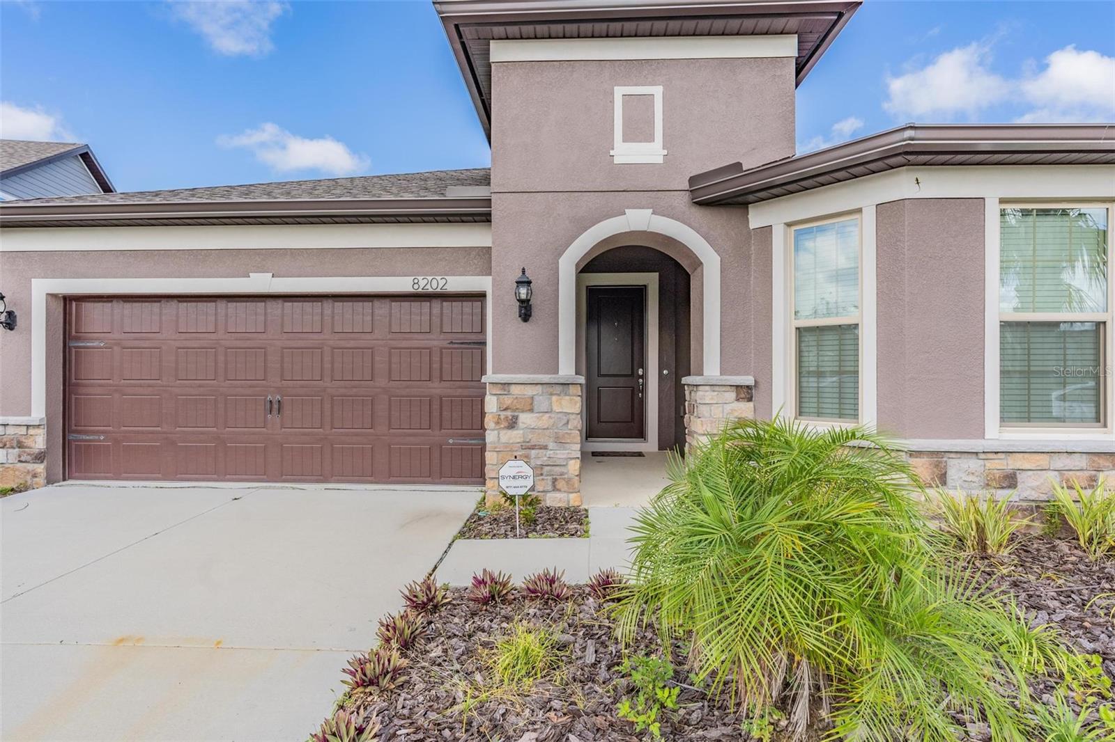 Image 49 of 75 For 8202 Olive Brook Drive