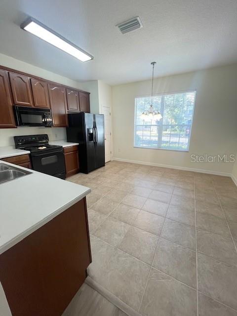 Image 14 of 30 For 8777 Christie Drive