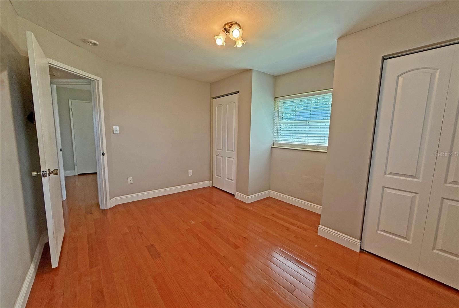 Image 18 of 19 For 4605 Grady Avenue