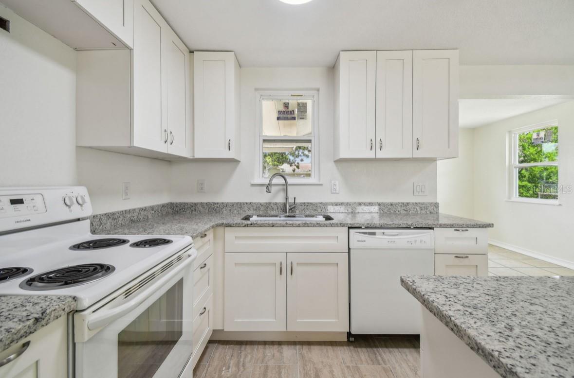 Image 11 of 51 For 9259 Marler Road