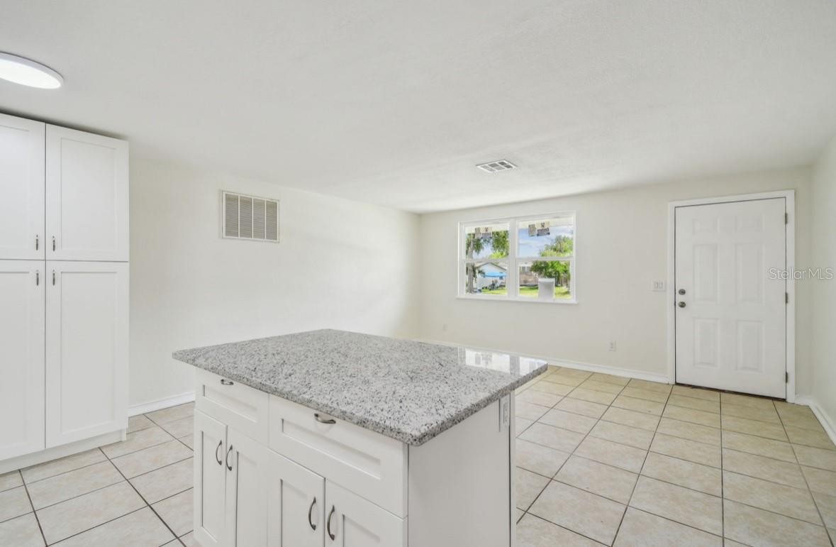 Image 13 of 51 For 9259 Marler Road