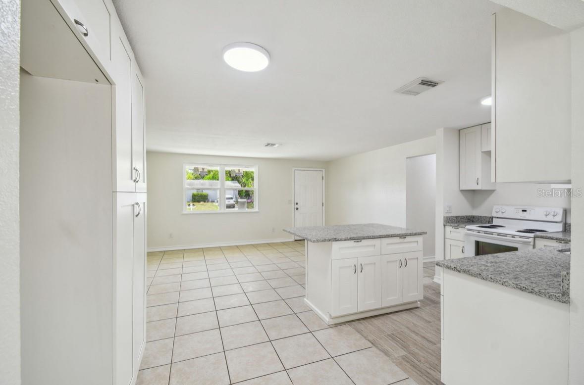 Image 16 of 51 For 9259 Marler Road