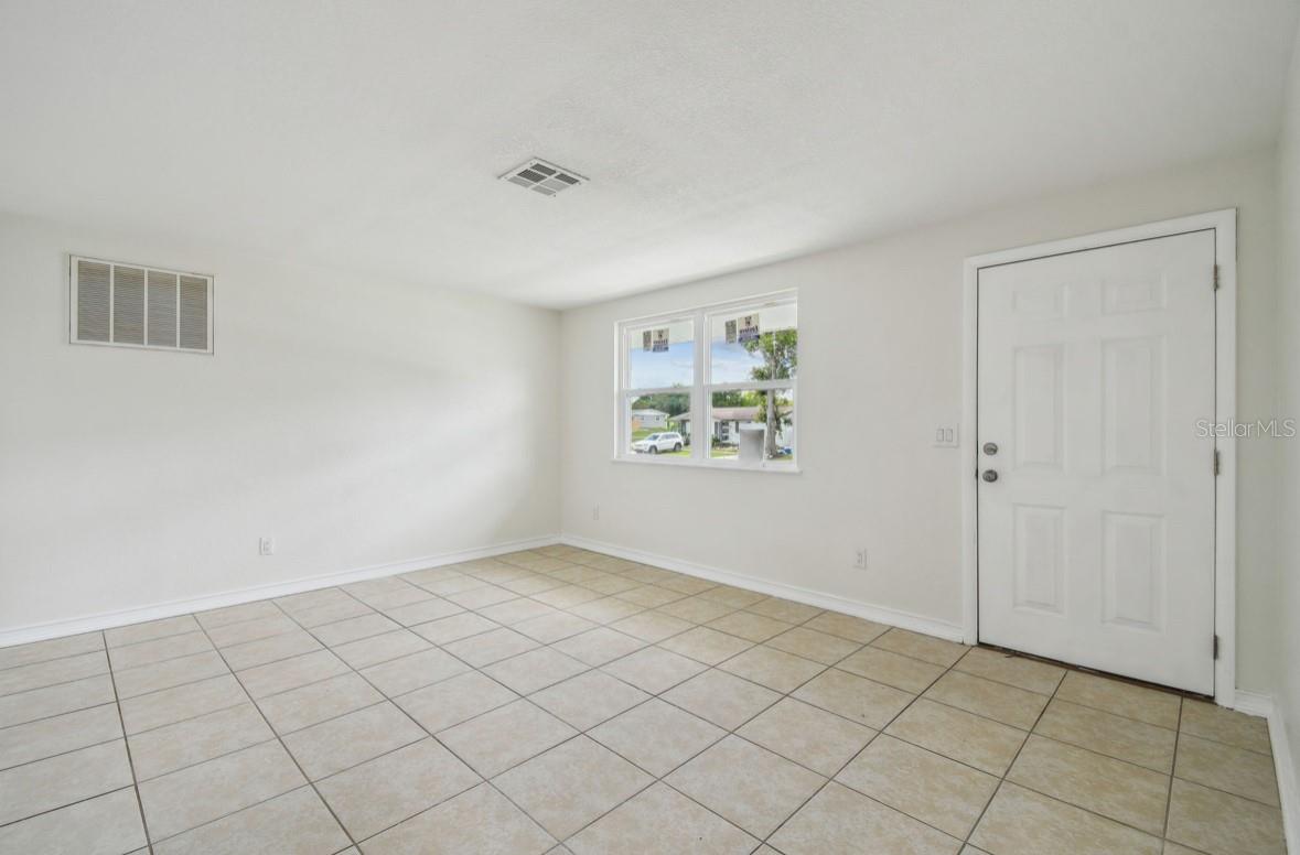 Image 5 of 51 For 9259 Marler Road