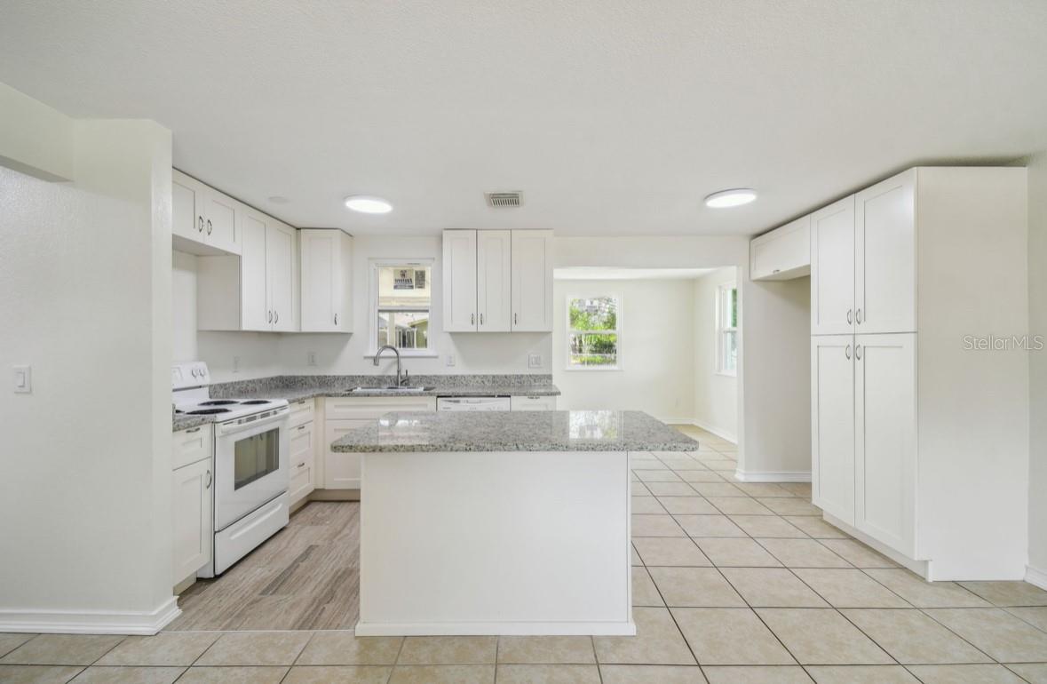 Image 9 of 51 For 9259 Marler Road