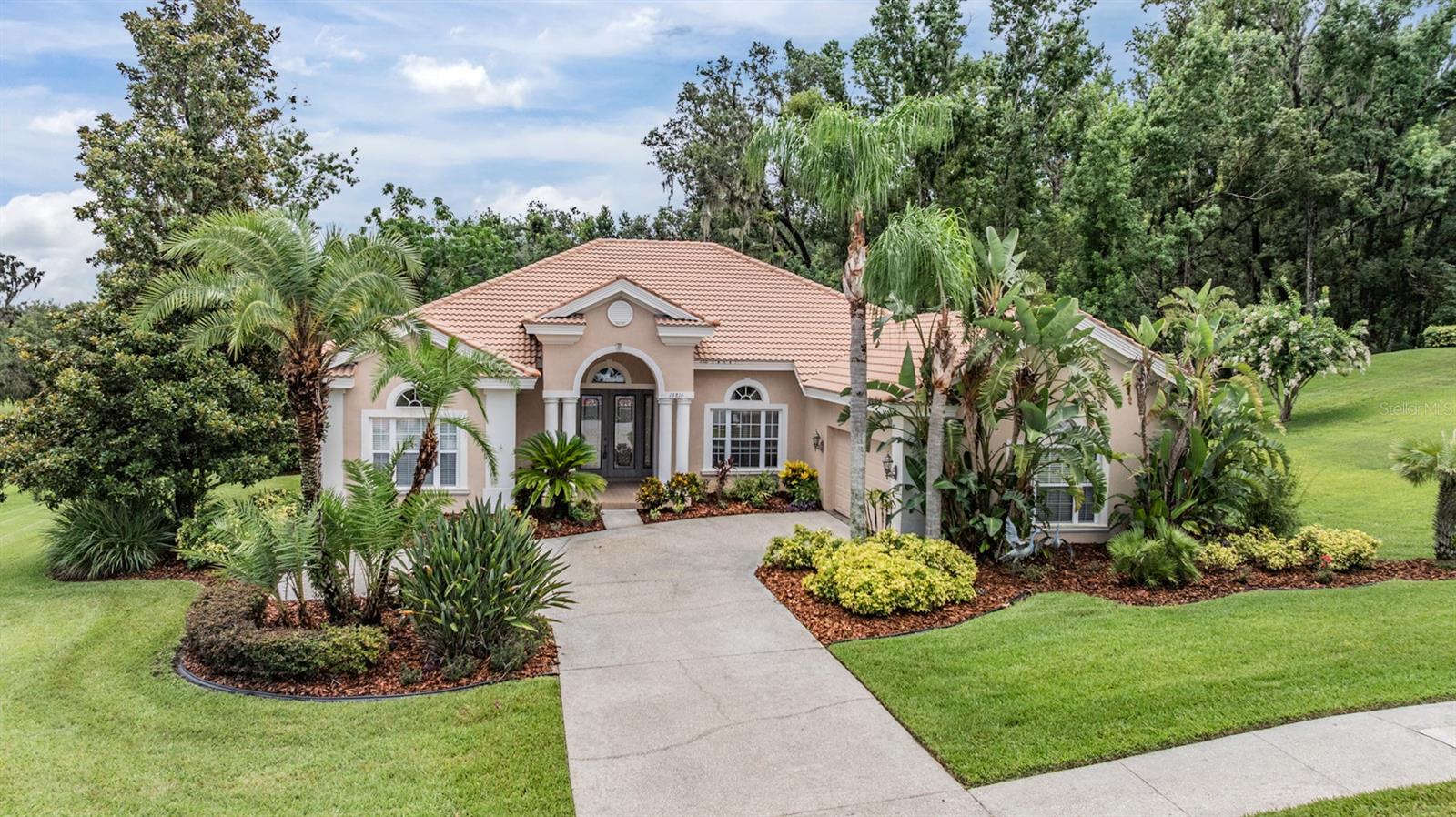 Details for 13816 Thoroughbred Drive, DADE CITY, FL 33525