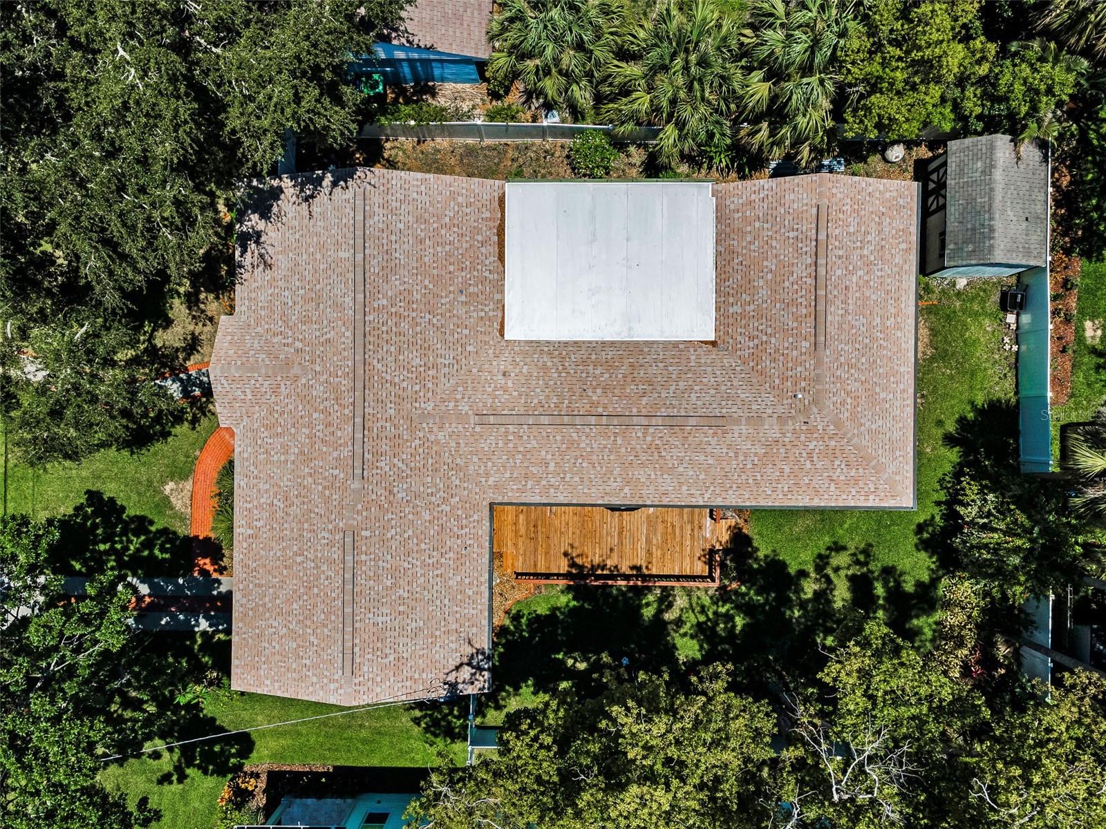 Listing photo id 56 for 4112 Corona Street