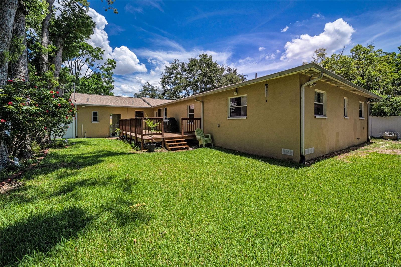 Listing photo id 61 for 4112 Corona Street