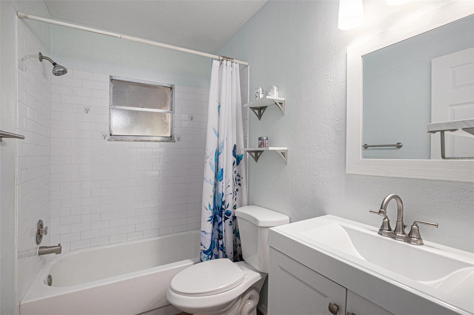 Image 24 of 38 For 9844 Xenia Street
