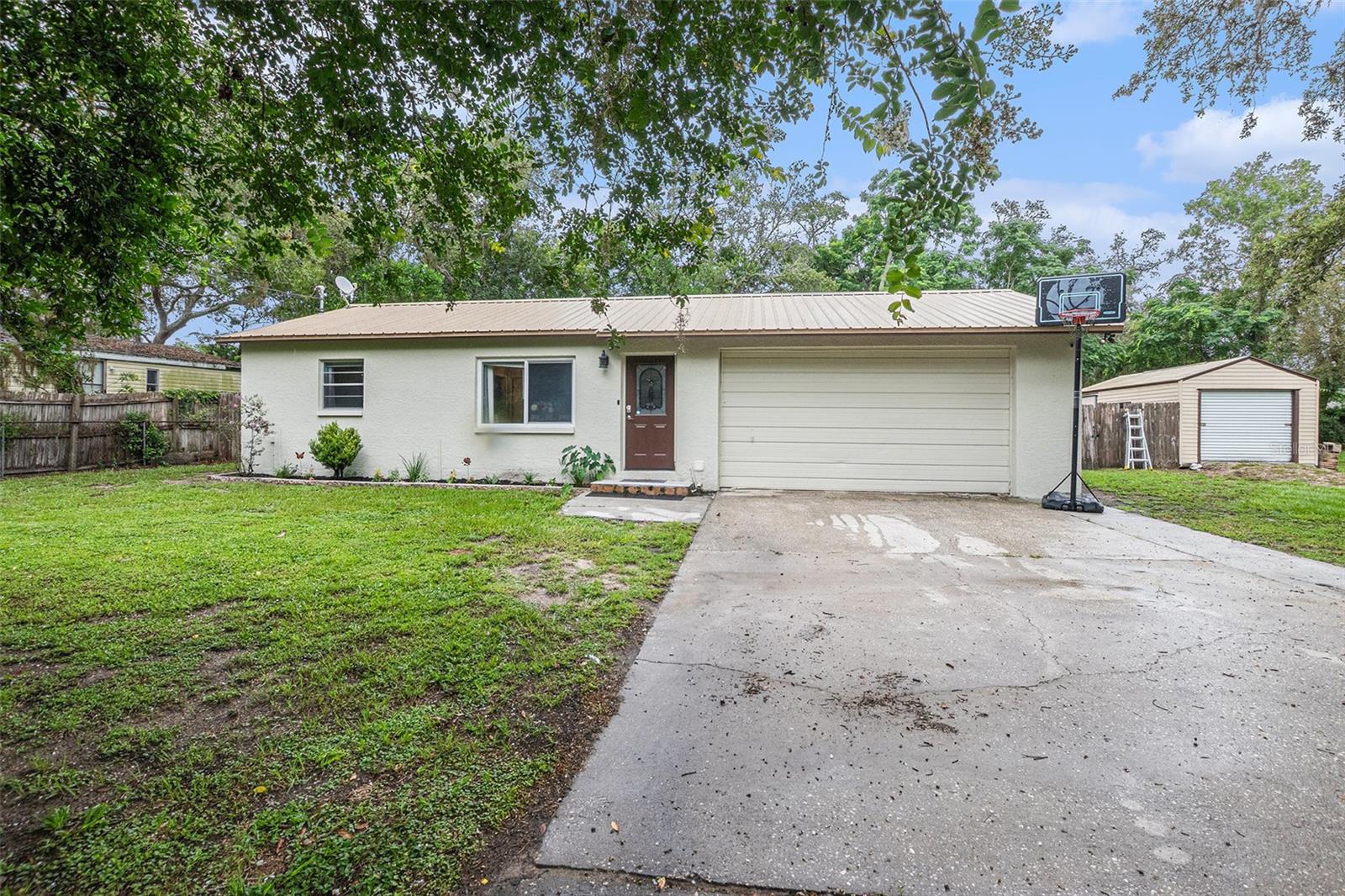 Image 3 of 38 For 9844 Xenia Street