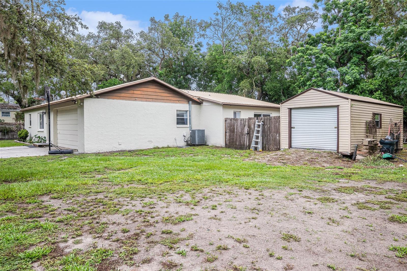 Image 33 of 38 For 9844 Xenia Street