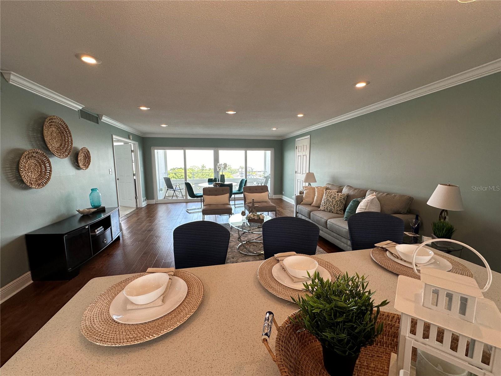 Image 10 of 26 For 1365 Snell Isle Boulevard Ne 6e