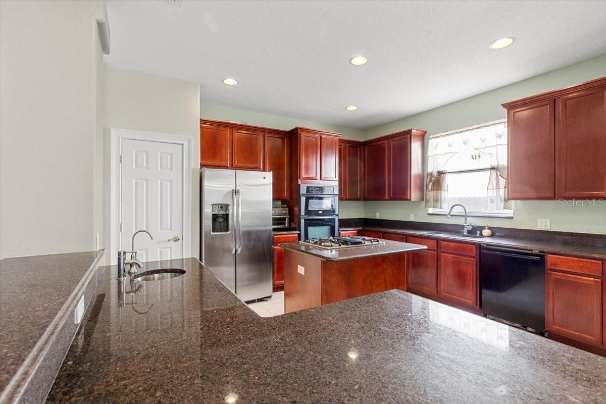 Image 12 of 63 For 2253 Hannah Way S