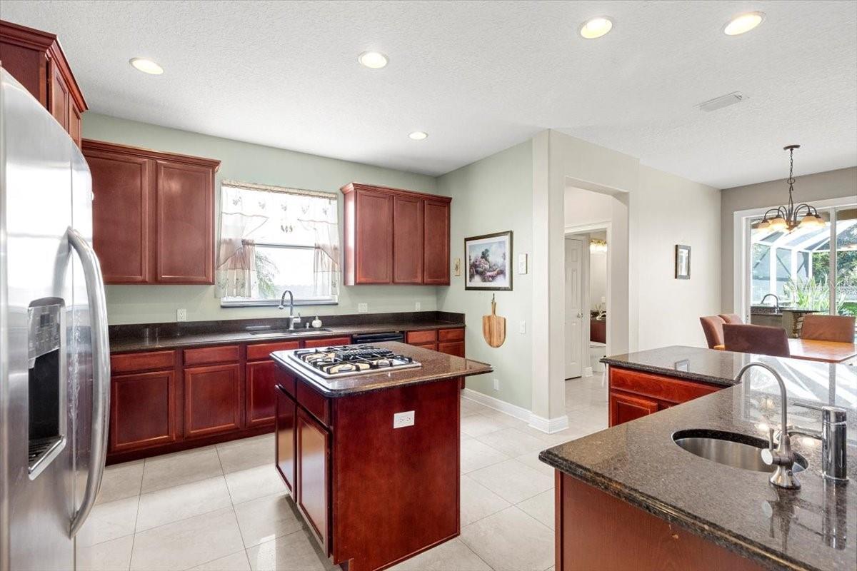 Image 16 of 63 For 2253 Hannah Way S