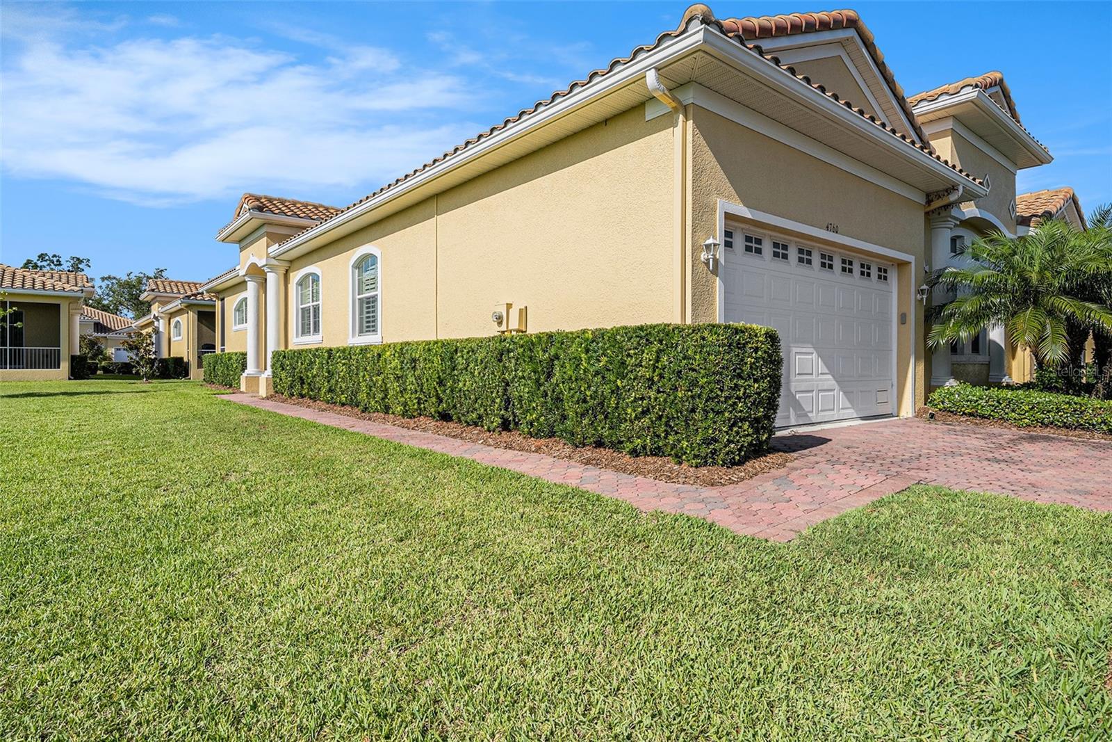 Listing photo id 0 for 4760 Wheel House Drive