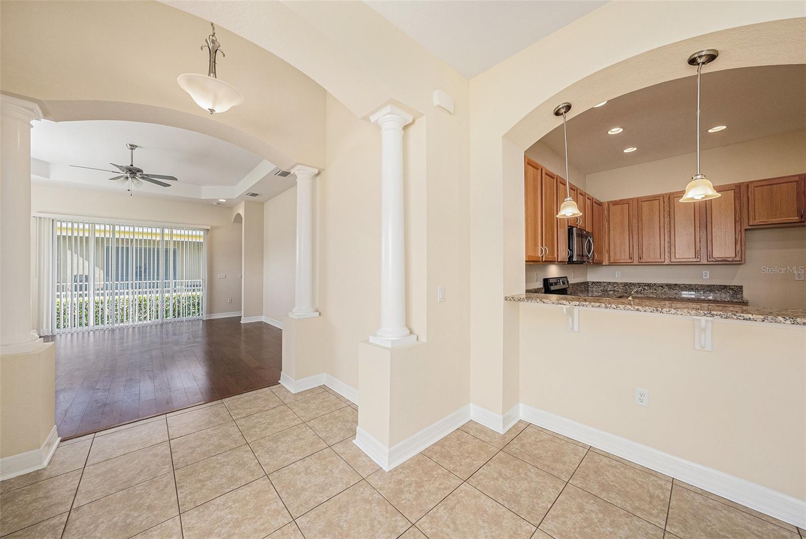 Listing photo id 5 for 4760 Wheel House Drive
