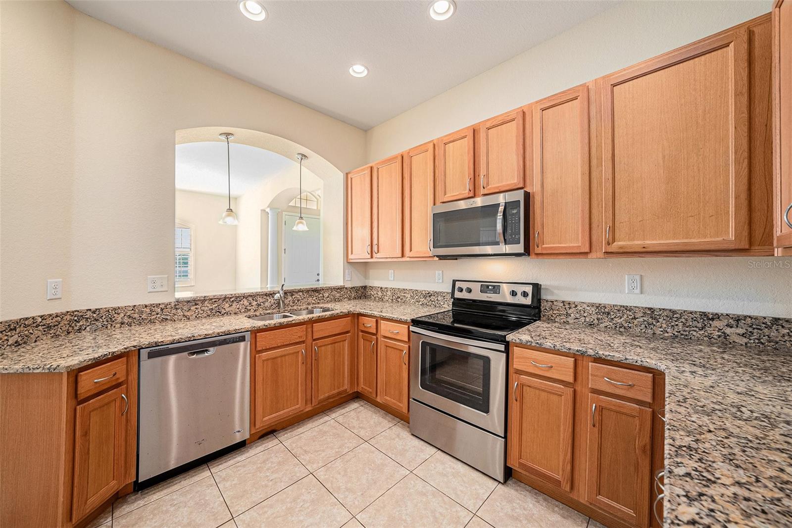 Listing photo id 7 for 4760 Wheel House Drive